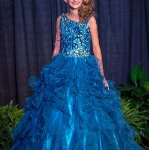 Tiffany Designs Girls size 10